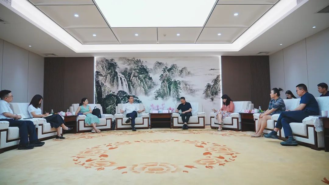 中車(chē)株洲所&宸宇富基蒞臨鵬輝能源考察交流，聚焦大儲(chǔ)深度合作